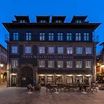 Porta Nova Collection House Penzion 4*