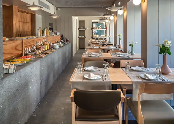 Guest house Porta Nova Collection House 4*