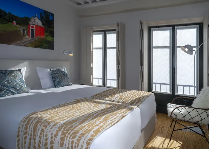 Porta Nova Collection House 4*