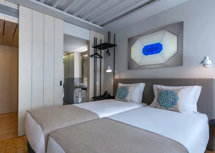 Porta Nova Collection House