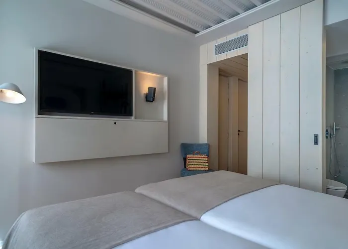 Guest house Porta Nova Collection House 4*